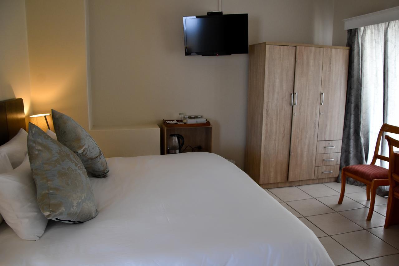 34Onlincoln Guesthouse Bellville Kültér fotó